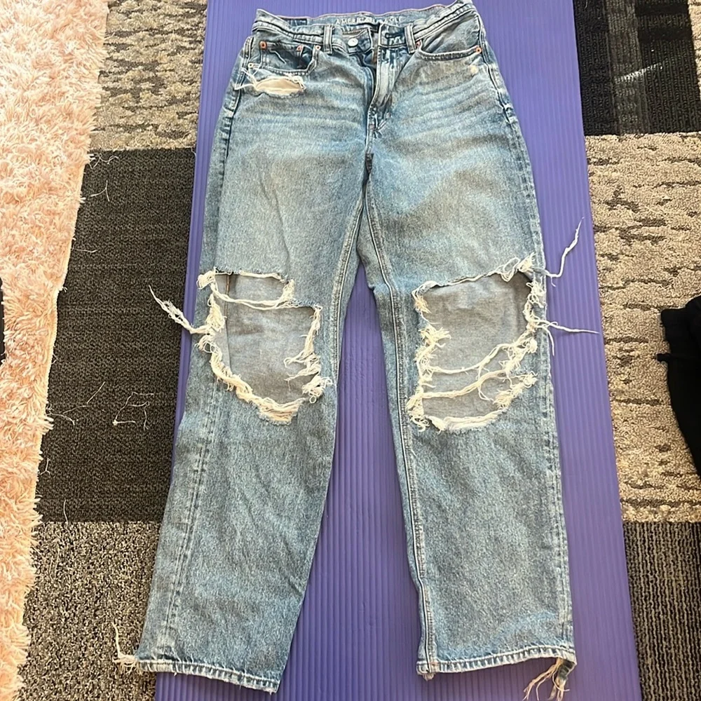 Jeans - Picture 1 of 3